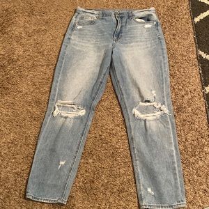 American Eagle Mom Jeans
